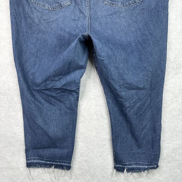 TORRID Sky High Skinny Crop Distressed Jeans‎ Womens Plus Size 26 Blue Raw Hem - Picture 8 of 15